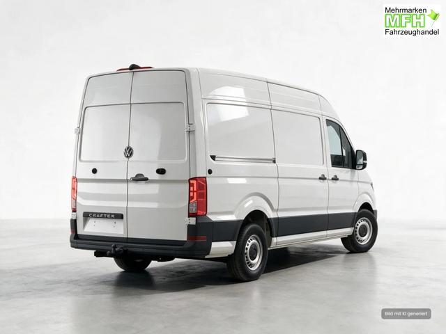 Volkswagen Crafter Kastenwagen 35 mittellang Hochdach FWD L3H3 AHK Kamera 3 Sitzer GV5 APP 