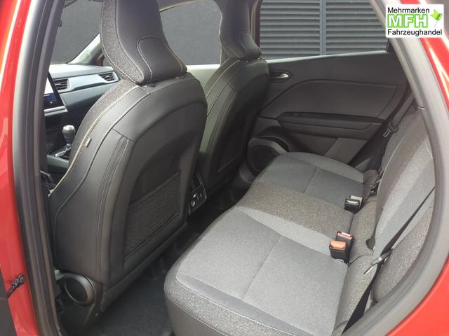 Renault Captur Techno RFK+PDC+LED TCe 140 