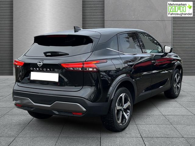 Nissan Qashqai N-Connecta Winterpaket+360&deg; Kamera 1.3 DIG-T CVT 