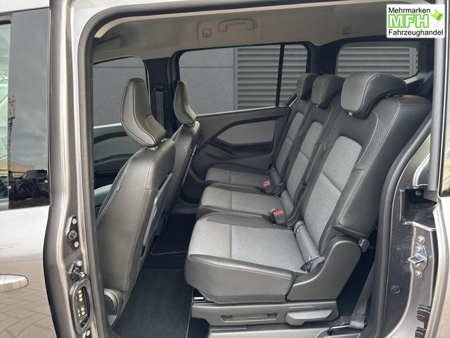 Renault Grand Kangoo Techno SHZ TCe 130 EDC 