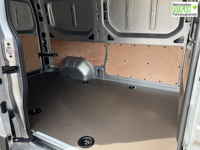 Renault Master Fahrgestell dCi 170 3,5t AT9 Autom. Extra L2H2 AHK+RFK+SHZ 