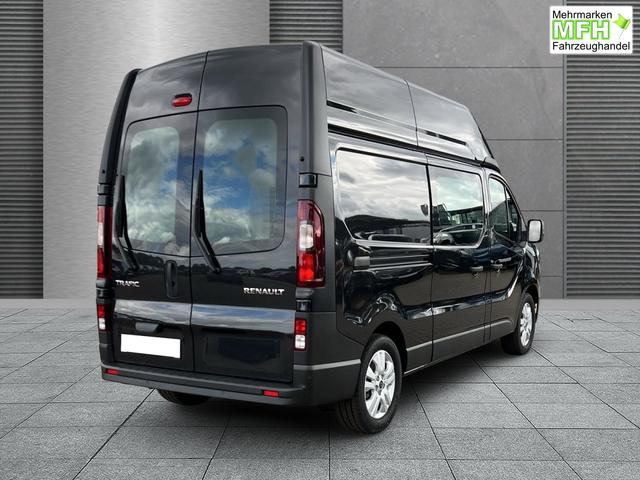 Renault Trafic Kastenwagen L2H2 3,0t SHZ+Navi+PDC dCi 150 