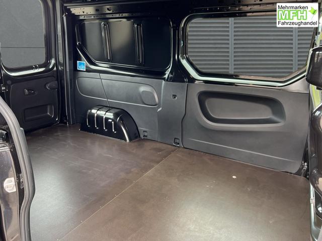 Renault Trafic Kastenwagen L2H2 3,0t SHZ+Navi+PDC dCi 150 