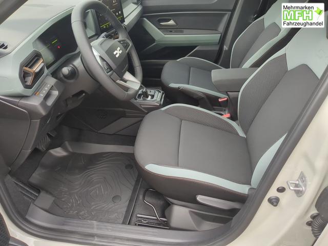 Dacia Duster Extreme SHZ LED RFK PDC Full Hybrid 155 