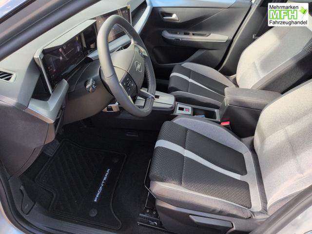 Opel Frontera Ultimate 7-Sitzer SHZ 145 PS e-DCT6 