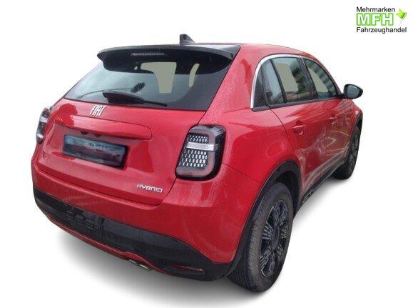 Fiat 600 POP 136 PS E-DCT 