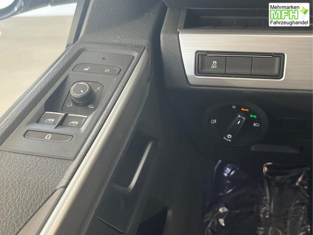 Volkswagen / T6.1 California / Silber / / / DSG STHZ+Kamera+Navi