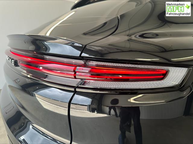 Porsche Cayenne S Coupe 4+1 Luft+AHK+Matrix+Bose+STHZ+Allradlenkung+PDCC+Soft+Alu22+HuD 