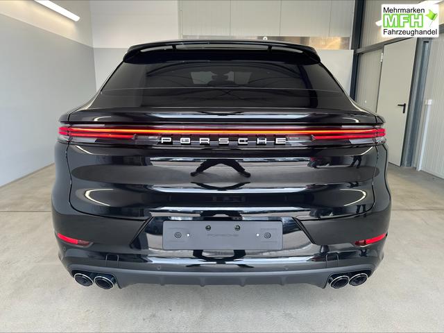 Porsche Cayenne S Coupe 4+1 Luft+AHK+Matrix+Bose+STHZ+Allradlenkung+PDCC+Soft+Alu22+HuD 