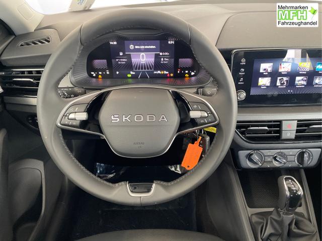 Skoda / Scala / Silber / / / 115PS DSG AHK+App-Connect