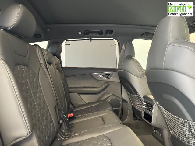 Audi / Q7 / Schwarz / / / 50 TDI Fahrwerkspaket+Standheizung