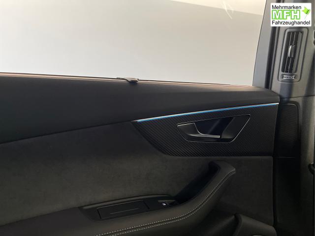 Audi / Q7 / Schwarz / / / 50 TDI Fahrwerkspaket+Standheizung