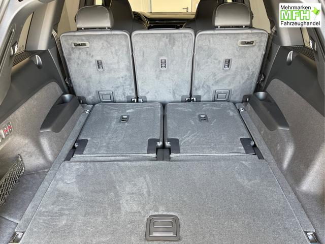 Audi / Q7 / Schwarz / / / 50 TDI Fahrwerkspaket+Standheizung