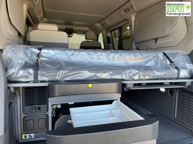 Volkswagen / T7 California / / / / eHybrid DSG 4Motion AHK+Matrix