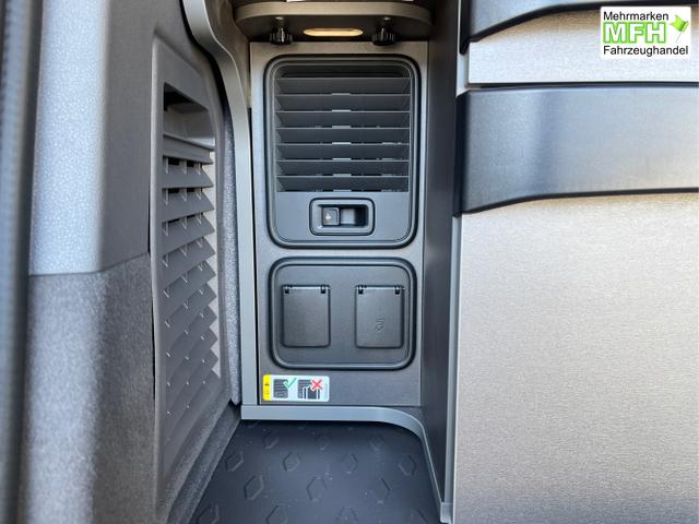 Volkswagen / T7 California / / / / eHybrid DSG 4Motion AHK+Matrix