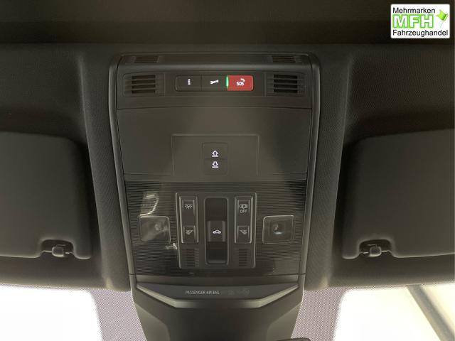 Volkswagen / T-Roc / Wei&szlig; / / / 190PS DSG 4Motion Pano+AHK