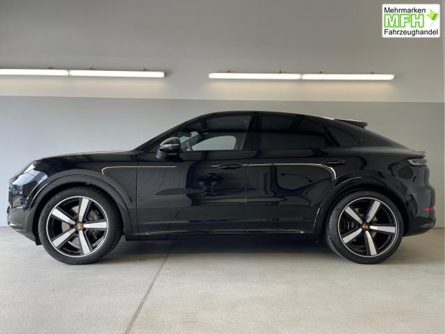 Porsche / Cayenne / Schwarz / / / Hinterachslenkung+Nachtsicht+Sitzbel&uuml;ftung