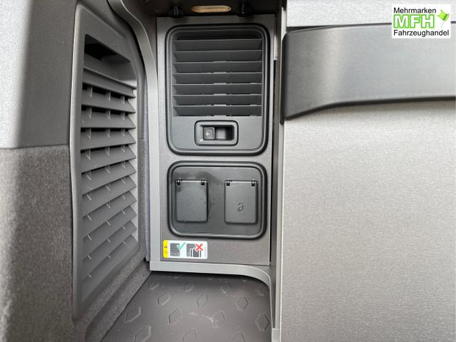 Volkswagen / T7 California / / / / eHybrid DSG 4Motion AHK+360°