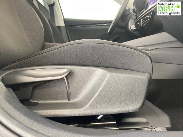 Skoda / Octavia Combi / Grau / / / DSG AHK+Sitzheizung+App Connect