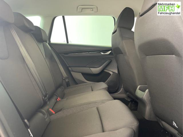 Skoda / Octavia Combi / Grau / / / DSG AHK+Sitzheizung+App Connect