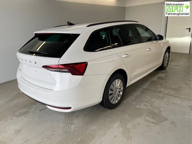 Skoda / Octavia Combi / Wei&szlig; / / / DSG AHK+Sitzheizung+App Connect