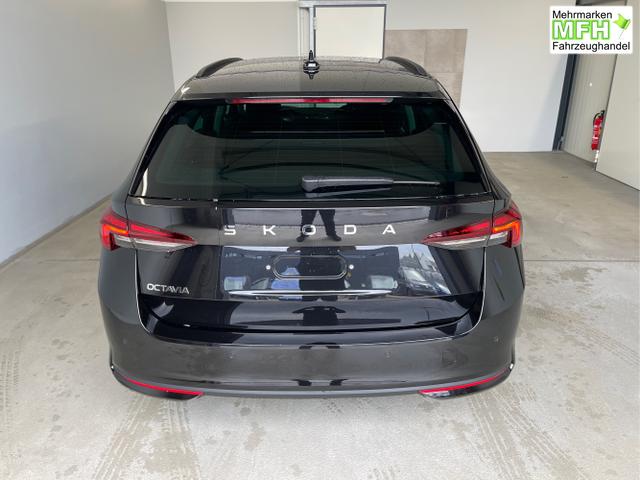 Skoda / Octavia Combi / Schwarz / / / DSG AHK+Sitzheizung+App Connect
