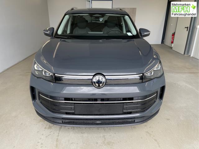 Volkswagen / Tiguan / Grau / / / 150PS DSG 360°Kamera+IQ.Light
