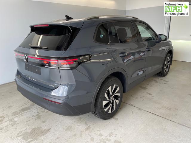 Volkswagen / Tiguan / Grau / / / 150PS DSG 360°Kamera+IQ.Light