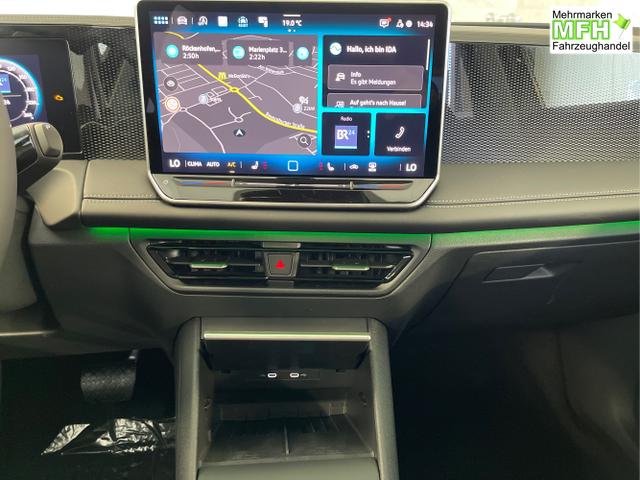 Volkswagen / Tiguan / Grau / / / 150PS DSG 360°Kamera+IQ.Light