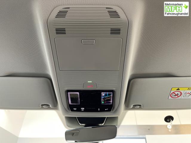 Volkswagen / Tiguan / Grau / / / 150PS DSG 360°Kamera+IQ.Light