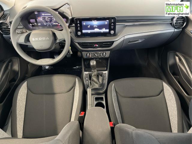 Skoda / Fabia / Blau / / / 115PS Sitzheizung + App Connect