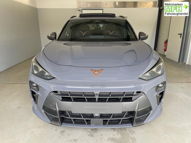 Cupra / Terramar / Grau / / / 4Drive Leder+Pano+AKEBONO+Matrix+AHK+Stdhz+20 Zoll