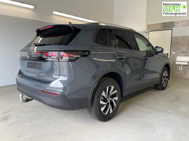 Volkswagen / Tiguan / Grau / / / 204PS DSG eHybrid IQ.Light+Navi