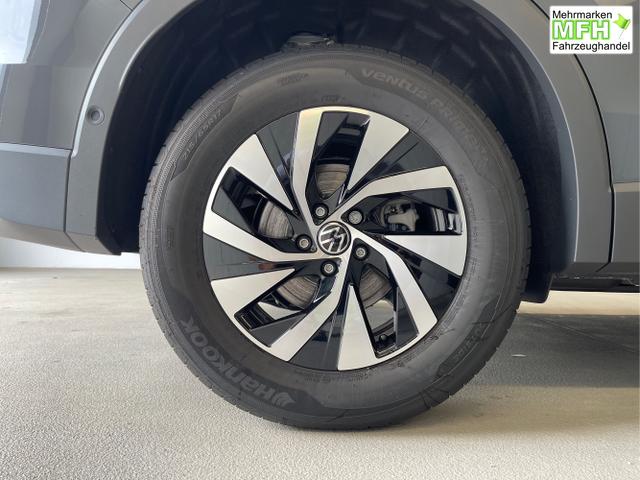 Volkswagen / Tiguan / Grau / / / 204PS DSG eHybrid IQ.Light+Navi