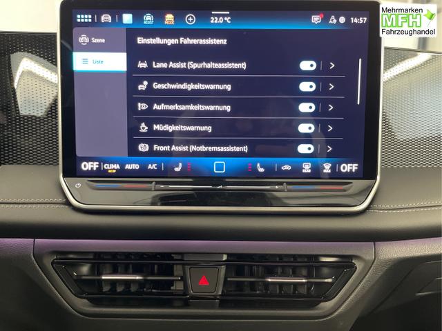 Volkswagen / Tiguan / Grau / / / 204PS DSG eHybrid IQ.Light+Navi