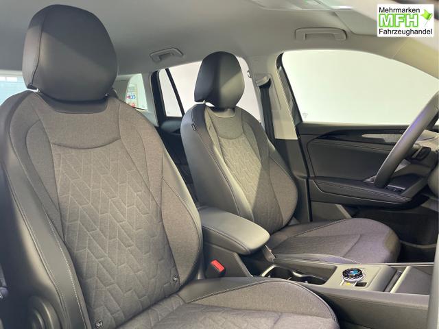 Volkswagen / Tiguan / Grau / / / 204PS DSG eHybrid IQ.Light+Navi