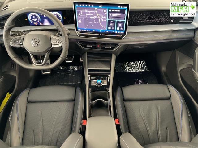 Volkswagen / Tayron / Grau / / / 193PS 7Sitz+Harman+Pano+AHK+20+Stdhz+Leder+NaviPro