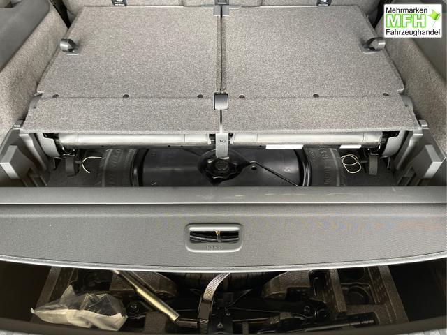 Volkswagen / Tayron / Grau / / / 193PS 7Sitz+Harman+Pano+AHK+20+Stdhz+Leder+NaviPro