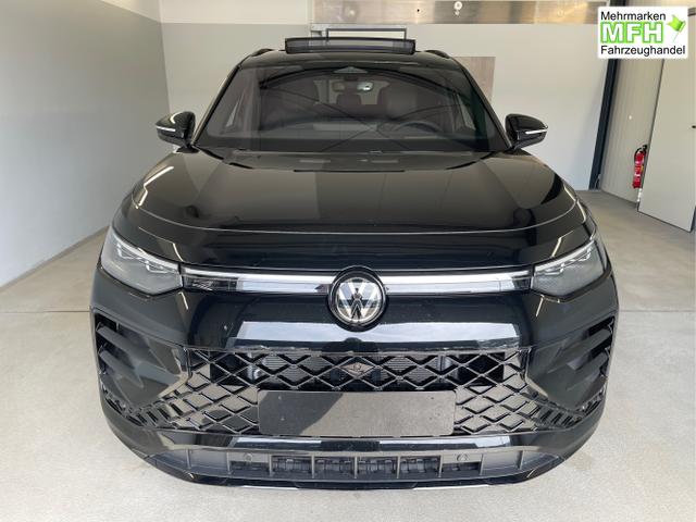 Volkswagen / Tayron / Schwarz / / / 193PS 7Sitz+Harman+Pano+AHK+20+Stdhz+Leder+NaviPro