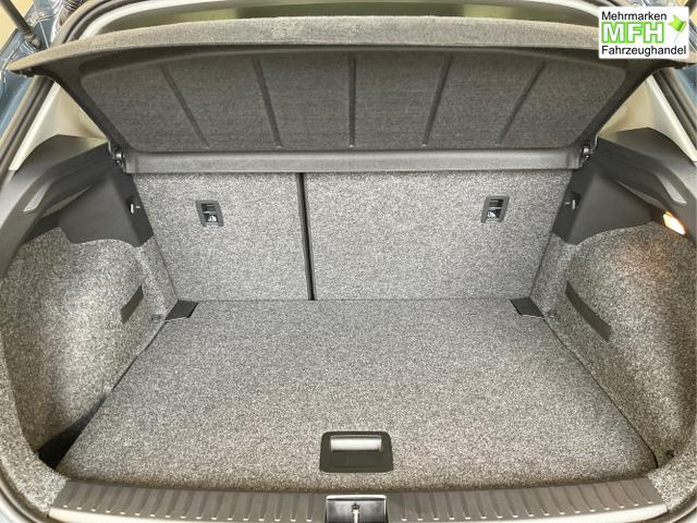 Seat / Arona / Blau / / / 115PS AHK+Sitzheiz+Climatronic
