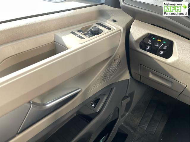 Volkswagen / T7 Multivan / Grau / / / 245PS DSG 4Motion eHybrid Kamera+AHK