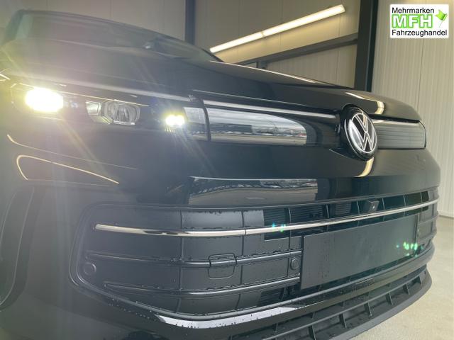 Volkswagen / Tiguan / Schwarz / / / 150PS DSG 360&deg;Kamera