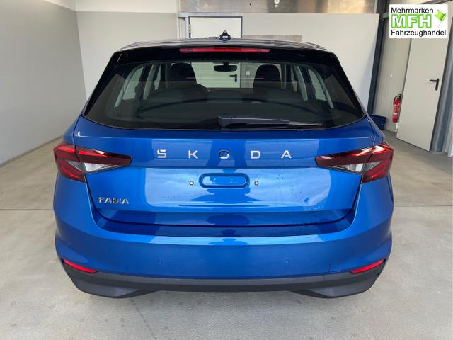 Skoda / Fabia / Blau / / / 115PS Sitzheizung + App Connect