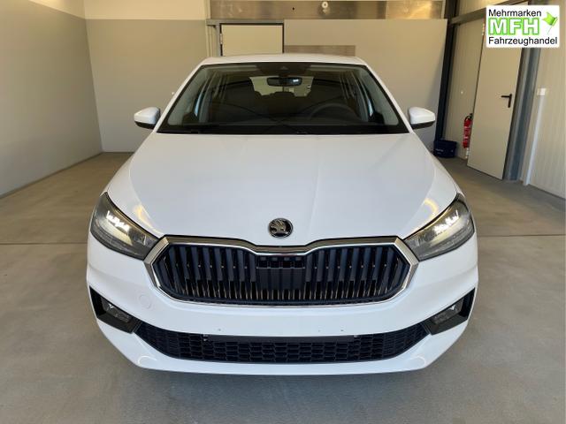 Skoda / Fabia / Wei&szlig; / / / 115PS App Connect