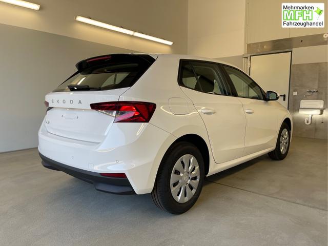 Skoda / Fabia / Wei&szlig; / / / 115PS App Connect