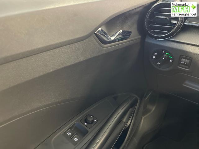 Skoda / Fabia / Wei&szlig; / / / 115PS App Connect