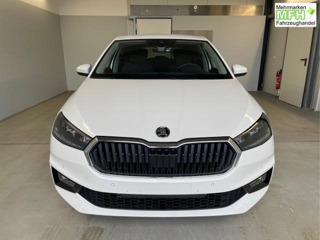 Skoda / Fabia / Wei&szlig; / / / 115PS DSG AHK+Kamera