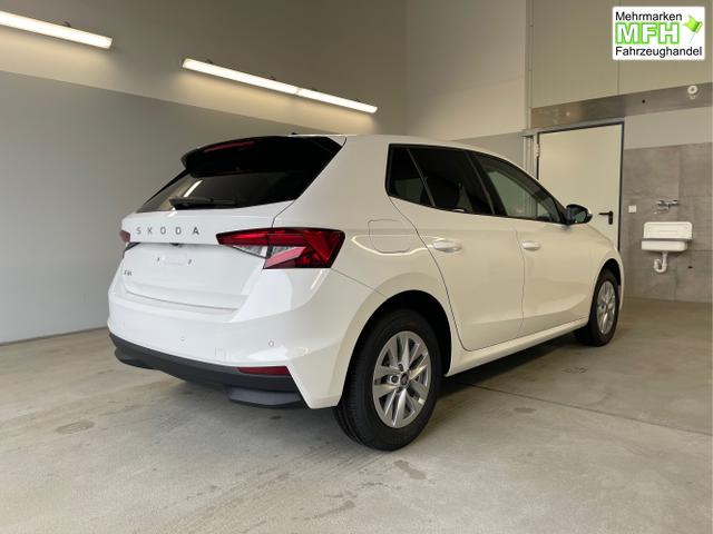 Skoda / Fabia / Wei&szlig; / / / 115PS DSG AHK+Kamera