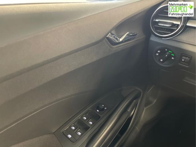 Skoda / Fabia / Wei&szlig; / / / 115PS DSG AHK+Kamera