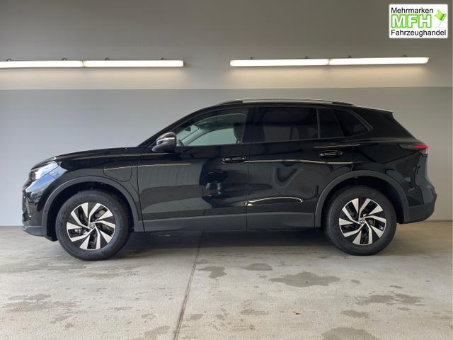 Volkswagen / Tiguan / Schwarz / / / eHybrid DSG 360&deg;+Navi+Kessy+AHK